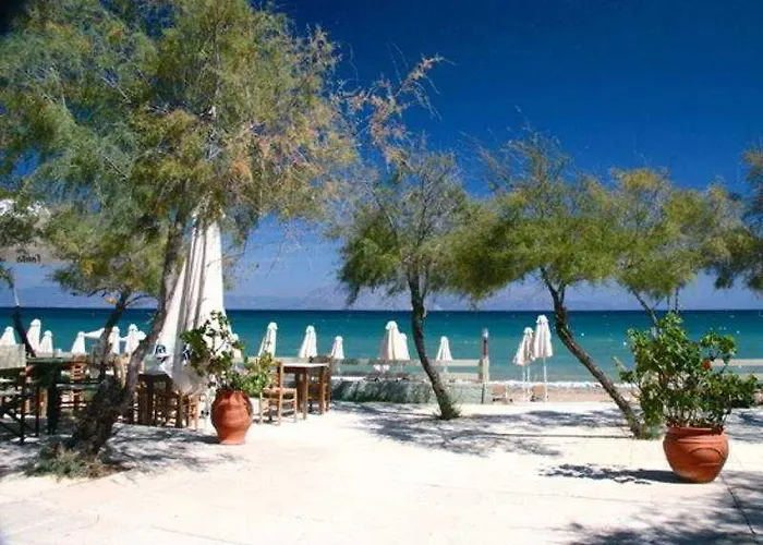 מלון Ionian Beach