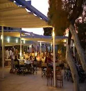 Ionian Beach מלון